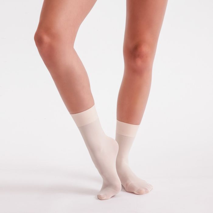 Silky essentials ballet socks