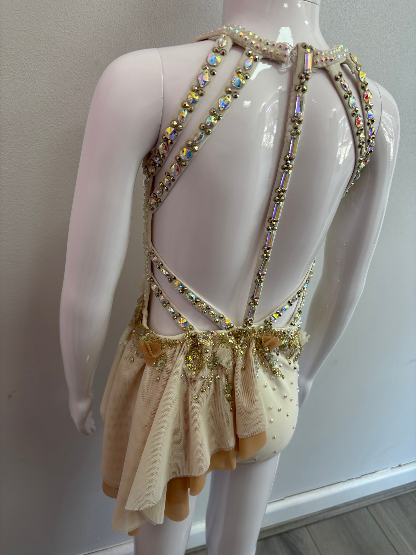Preloved Ivory & gold