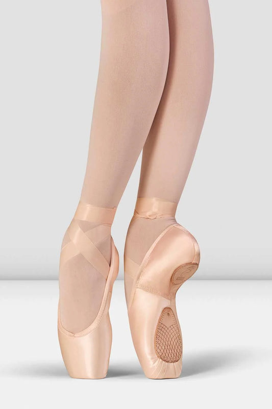 Bloch Elegance stretch pointe shoe