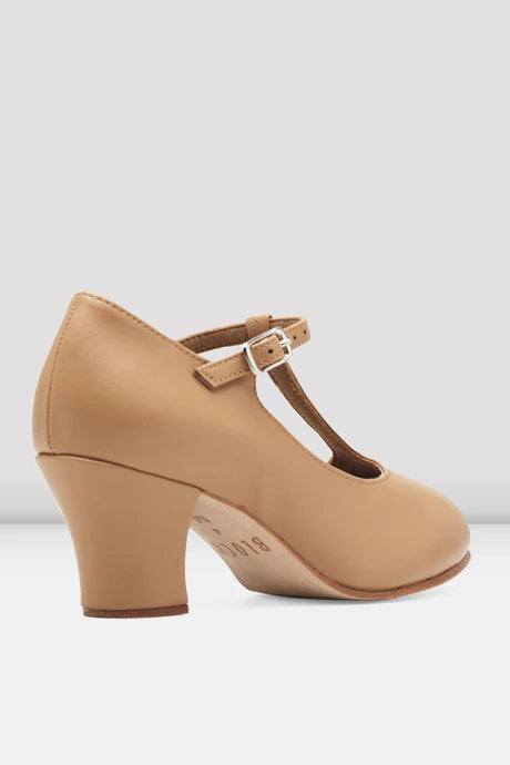 Bloch Roxie 2" Character Shoe