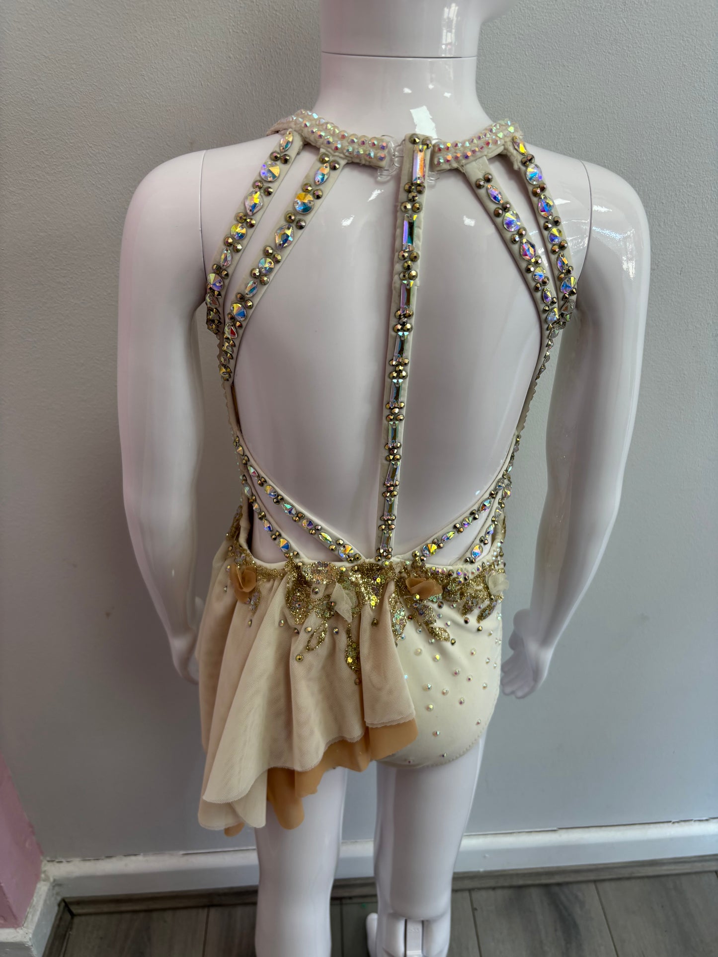 Preloved Ivory & gold
